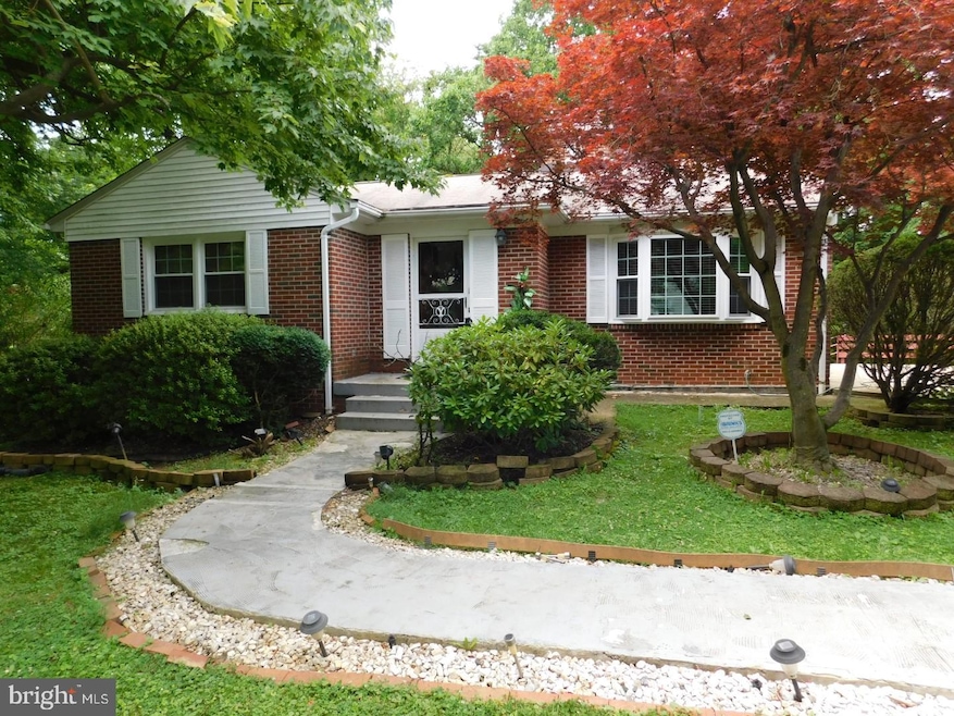 200 Bryan Ave, Gaithersburg, MD 20877 - photo 1