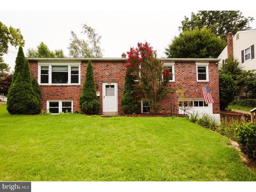 418 Camelot Dr, Brookhaven, PA 19015 - photo 1