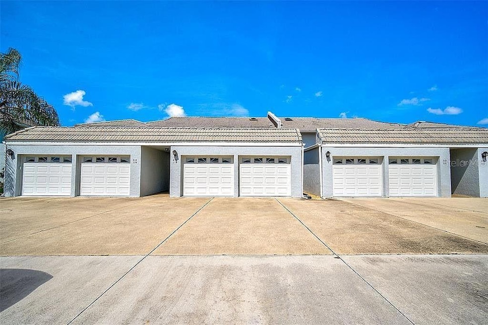 1041 Capri Isles Blvd unit 219, Venice, FL 34292 - photo 1