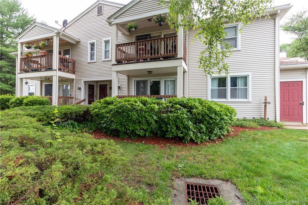 313 Ashmead Common unit 313, Enfield, CT 06082 - photo 1