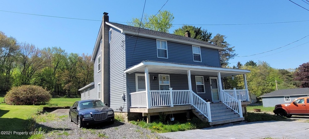 2 Ashmore Rd, Hazle Township, PA 18201 - photo 1