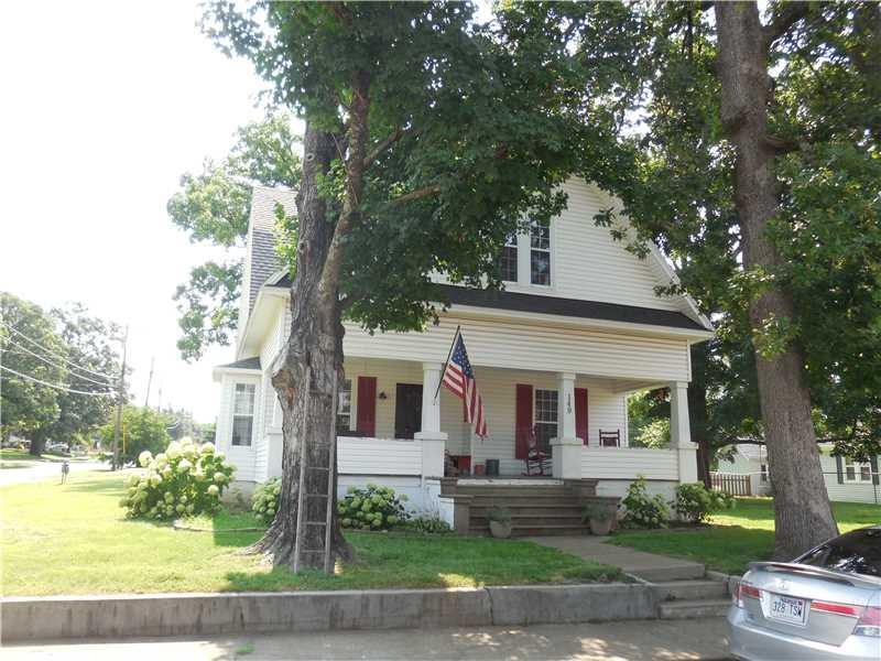 149 N Neal St, Prairie Grove, AR 72753 - photo 1