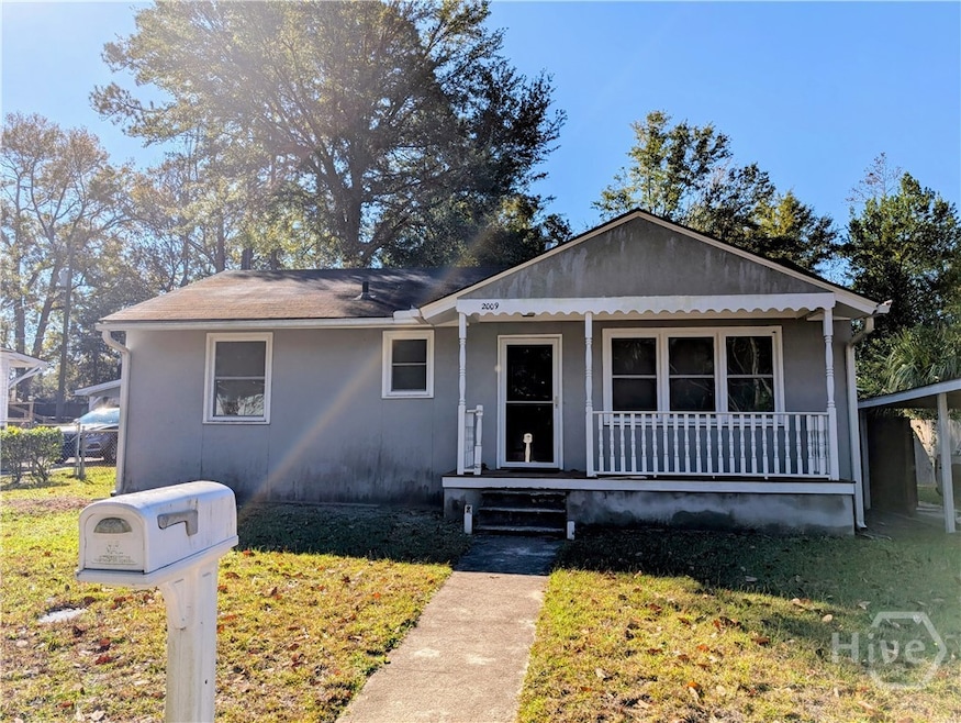 2009 E 57th St, Savannah, GA 31404 - photo 1