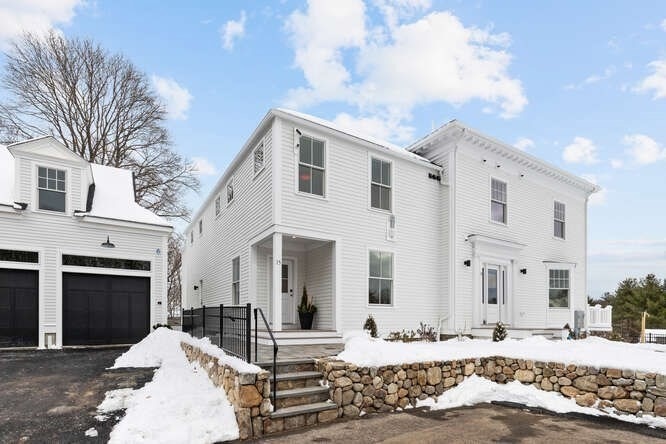 Sold $1,800,000 • Co-Listing Agent