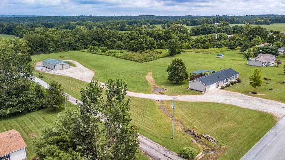 1718 W Curry Rd, Liberty, IN 47353 - photo 1