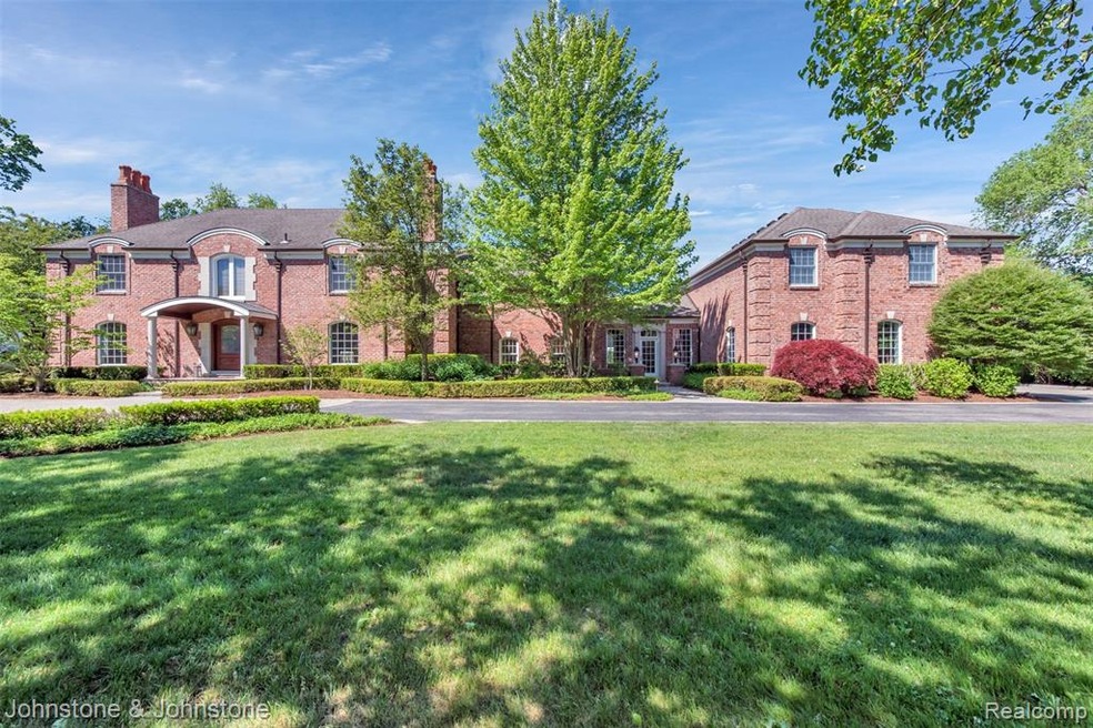 1 - 10 Lake Ct - HD Drone Photography-3.jpg