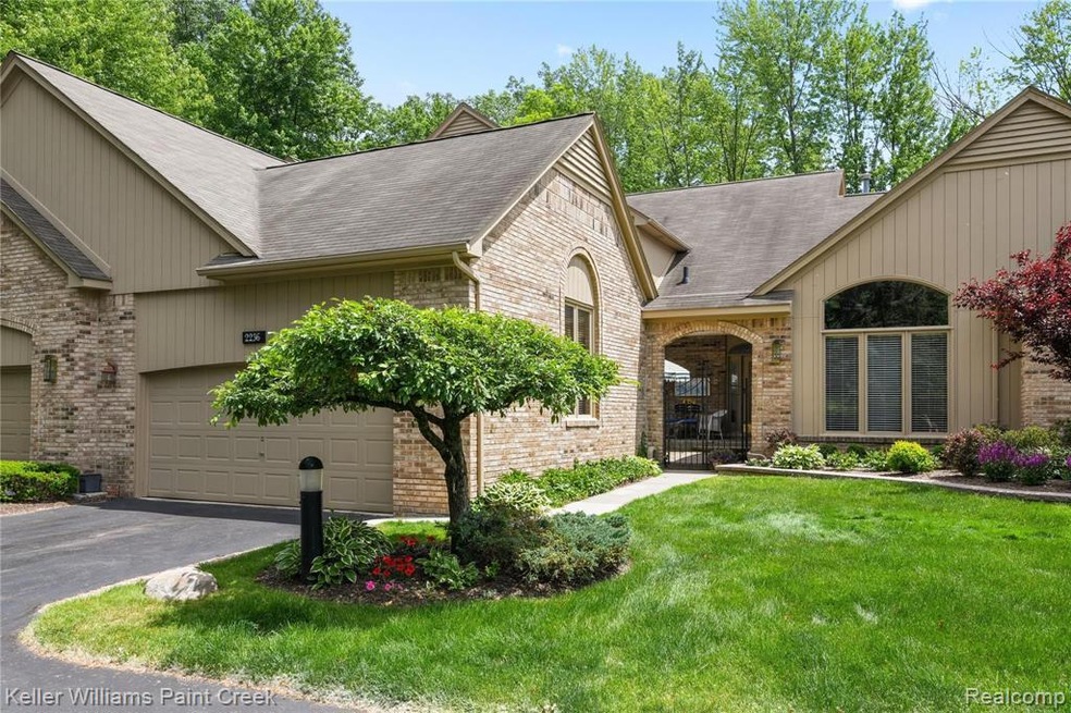 Backing to the woods, this condo offers a first floor master and a finished basement!