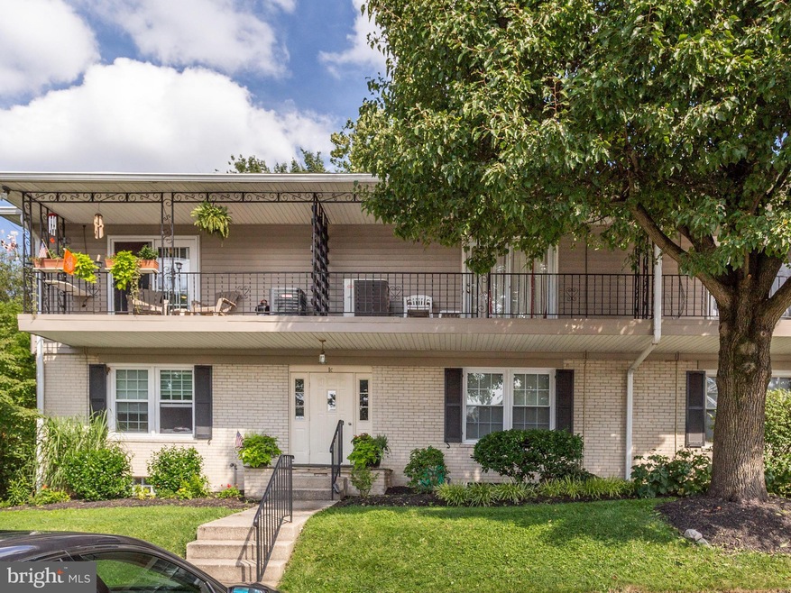1 Center Rd unit C4, Towson, MD 21286 - photo 1