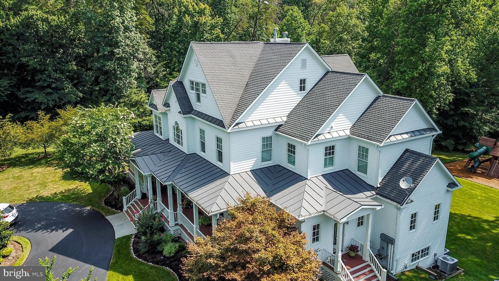 6811 Clifton Rd, Clifton, VA 20124 - photo 1