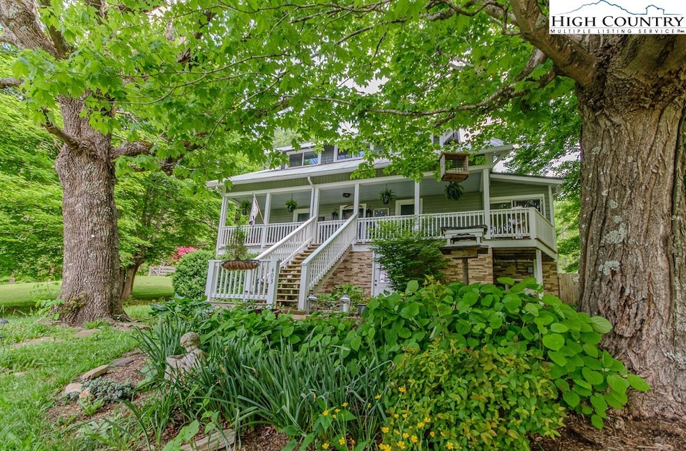 Under Contract $565,000