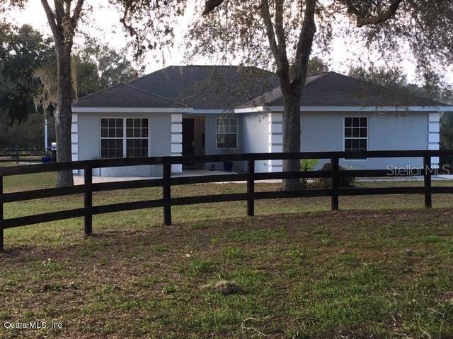 18358 NW 27th St, Morriston, FL 32668 - photo 1