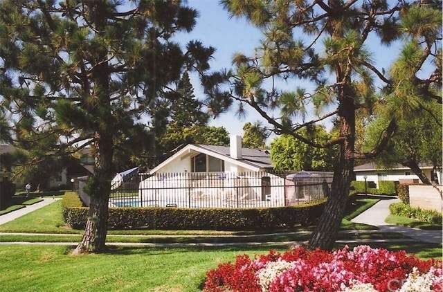 Beautiful Stonegate Swimming pool, Spa, Clubhouse.