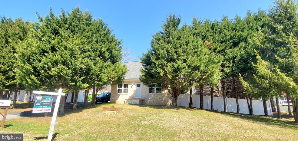 29772 Overlook Ct, Mechanicsville, MD 20659 - photo 1