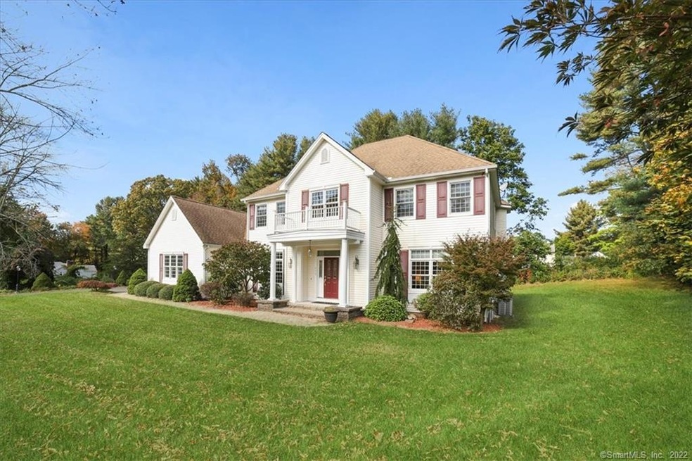 493 Neipsic Rd, Glastonbury, CT 06033 - photo 1