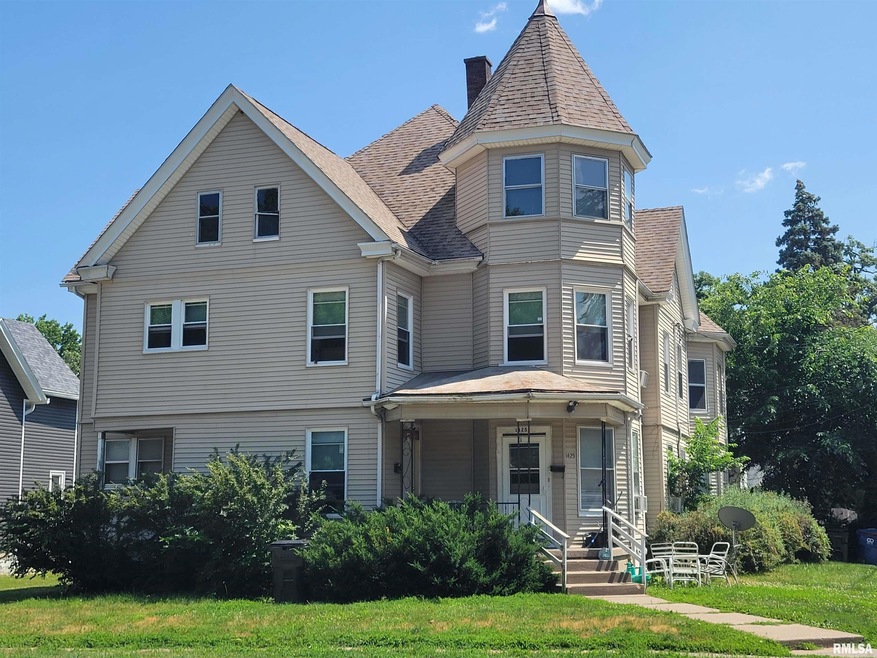 1421 Grand Ave, Davenport, IA 52803 - photo 1