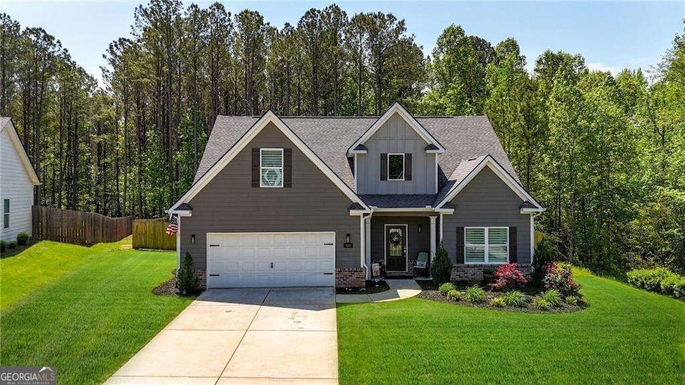 1668 Carriage Ct, Monroe, GA 30656 - photo 1