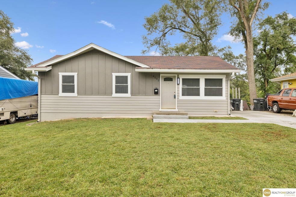 4502 Jaynes St, Omaha, NE 68104 - photo 1