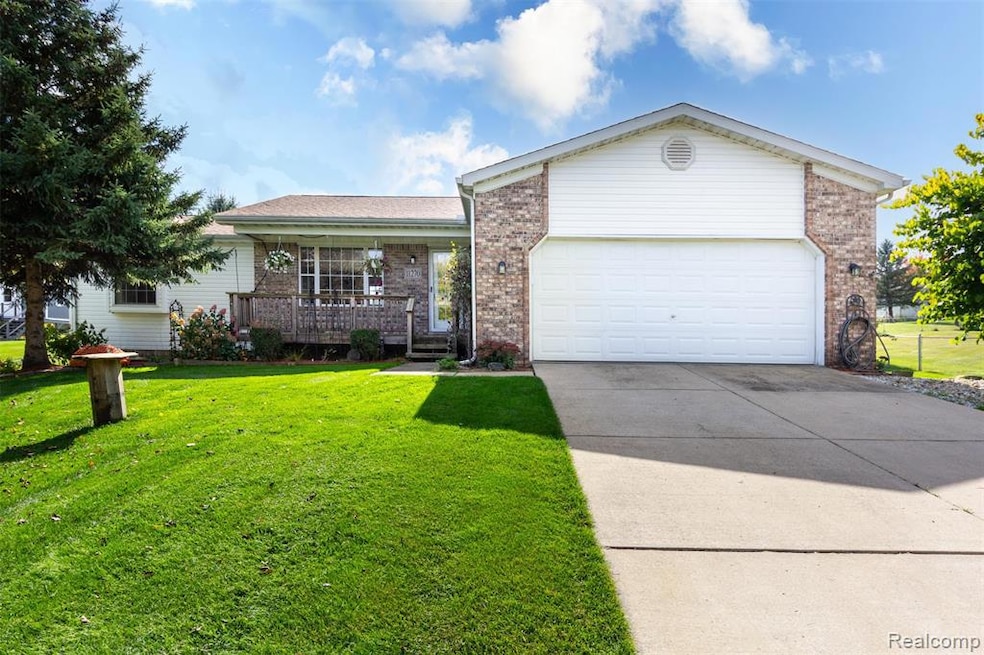 11270 Linda Kay unit 57, Goodrich, MI 48438 - photo 1