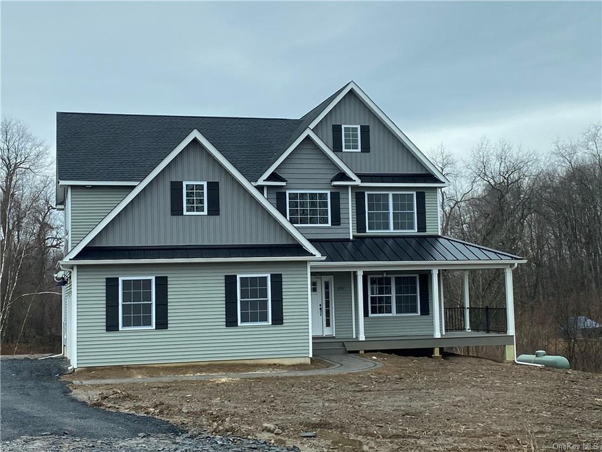 101 Gillespie St, Pine Bush, NY 12566 - photo 1