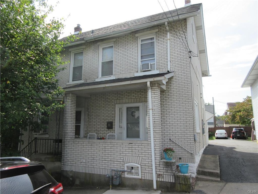 11 W Fairview St, Bethlehem, PA 18018 - photo 1