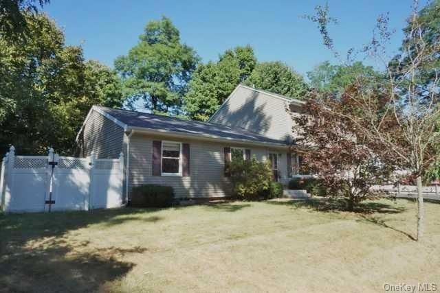 13 Amherst St, Red Hook, NY 12571 - photo 1