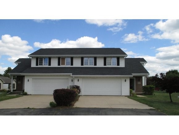 N506 Kingfisher Ct, Appleton, WI 54915 - photo 1