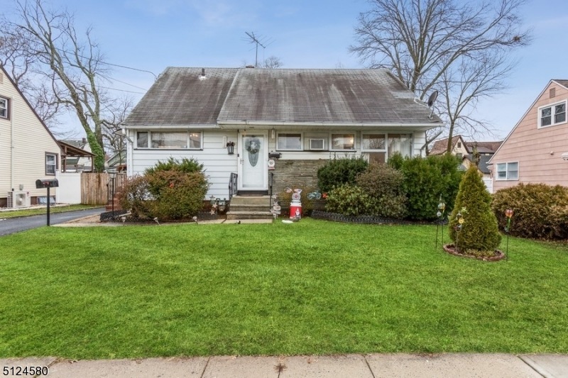 714 Franklin Terrace, Roselle, NJ 07203 - photo 1