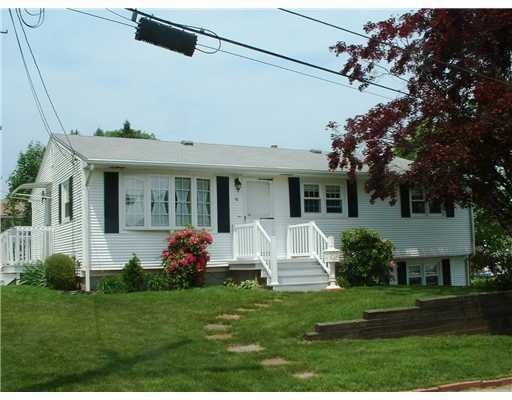 40 Fornelli St, West Warwick, RI 02893 - photo 1