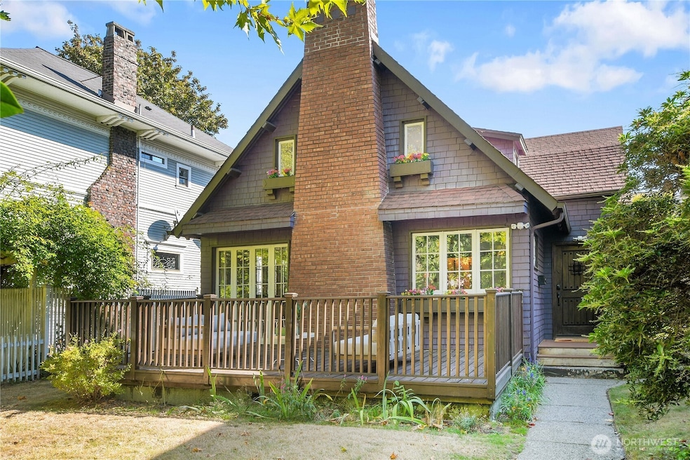 For Sale $1,595,000 • Co-Listing Agent