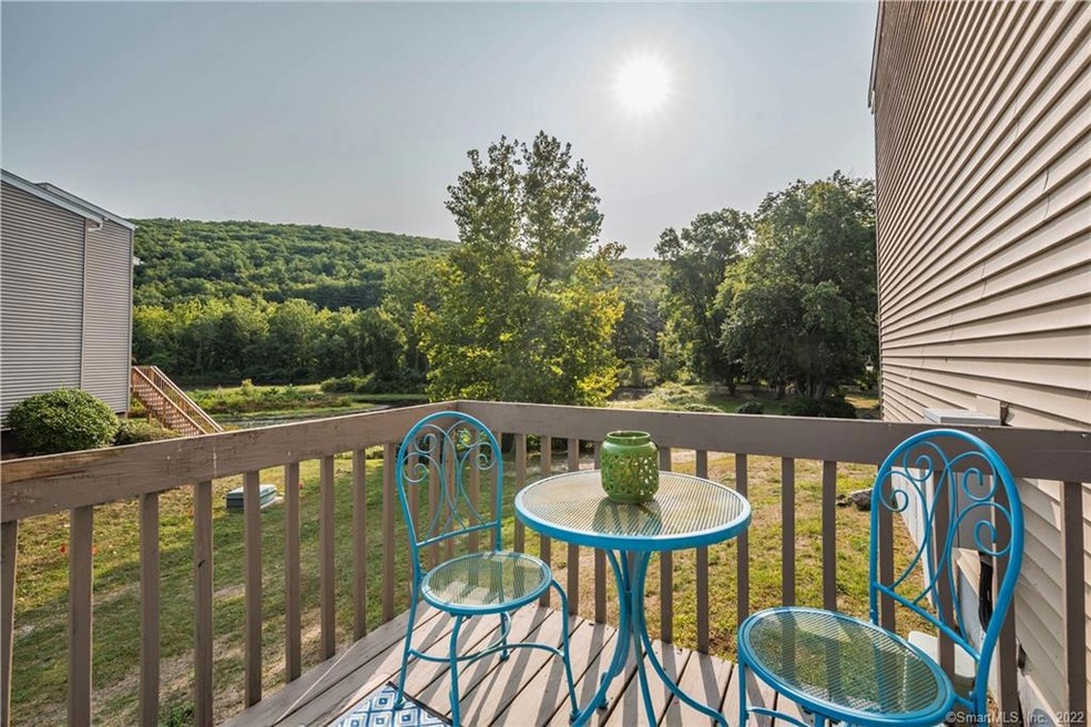 220 Main St unit 6L, New Hartford, CT 06057 - photo 1