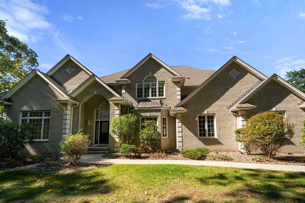 Sold $830,000 • Co-Listing Agent