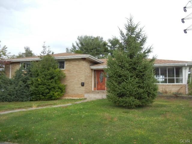 2230 East Blvd, Bethlehem, PA 18017 - photo 1