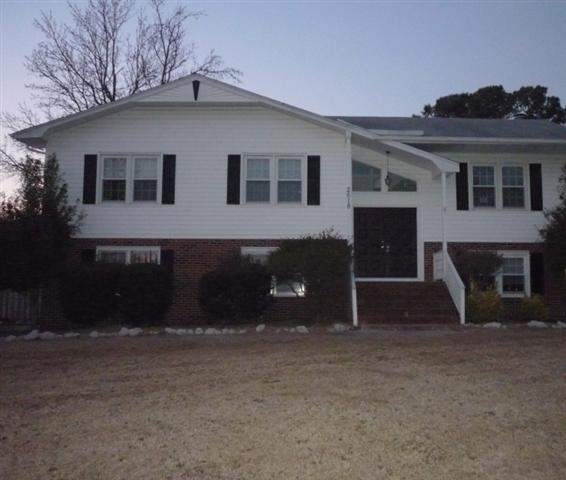 2618 Northwoods Dr, Jacksonville, NC 28540 - photo 1