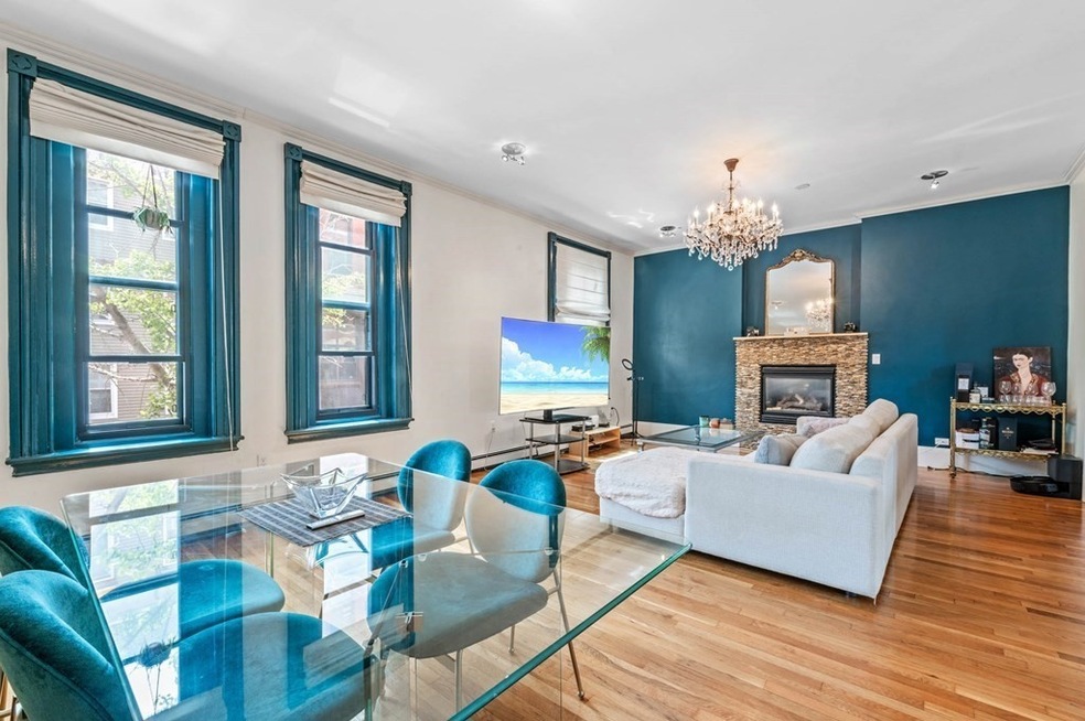 330 E St unit 1, Boston, MA 02127 - photo 1