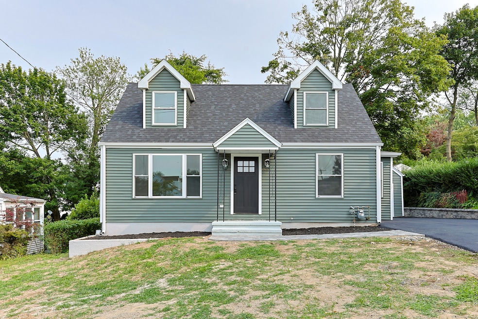 58 Cherry Ln, West Haven, CT 06516 - photo 1