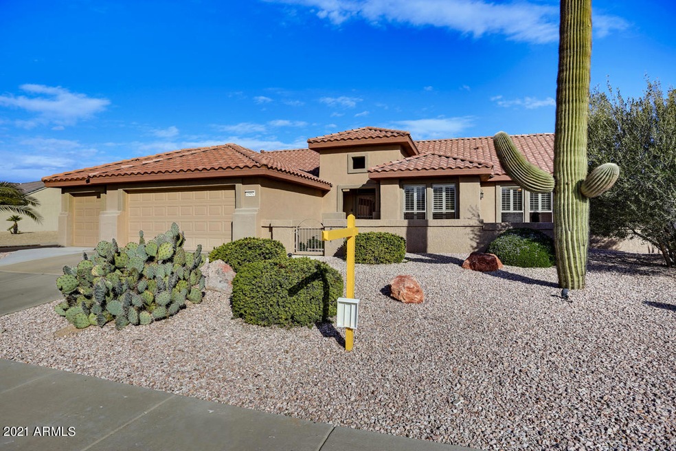 15952-West-La-Paloma-Drive-2