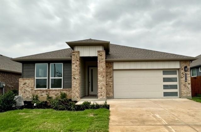 2216 Toucan Dr, Denton, TX 76205 - photo 1