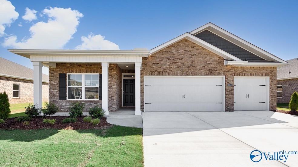 7054 Regency Ln, Gurley, AL 35748 - photo 1