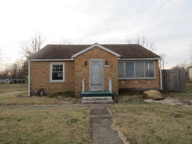 2103 S May Ave, Muncie, IN 47302 - photo 1