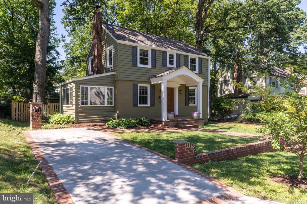 713 Devonshire Ave, Takoma Park, MD 20912 - photo 1