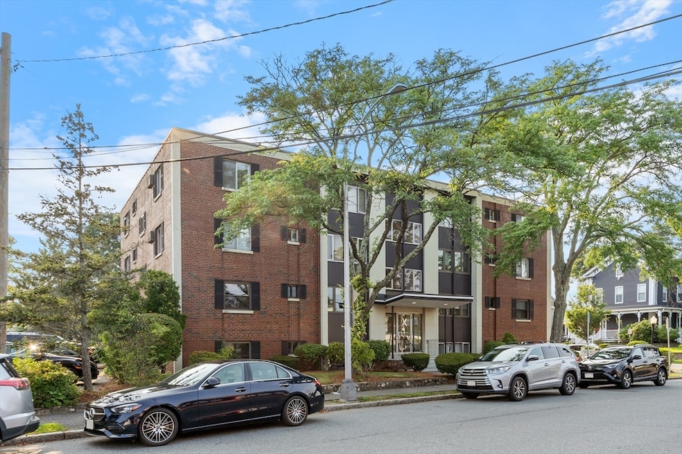 50 Tuttle St unit 5, Wakefield, MA 01880 - photo 1