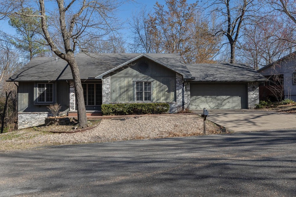 4 Frome Ln, Bella Vista, AR 72715 - photo 1