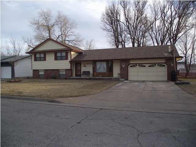 Great curb appeal and two car garage!