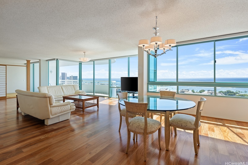 For Sale $1,550,000 • Co-Listing Agent