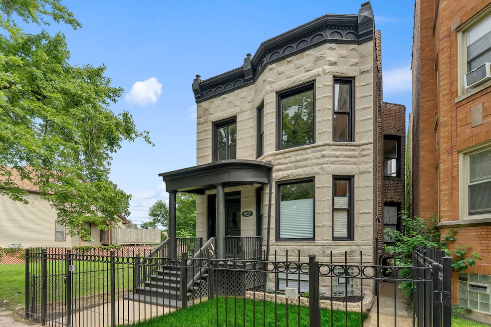 6923 S Vernon Ave unit 1, Chicago, IL 60637 - photo 1