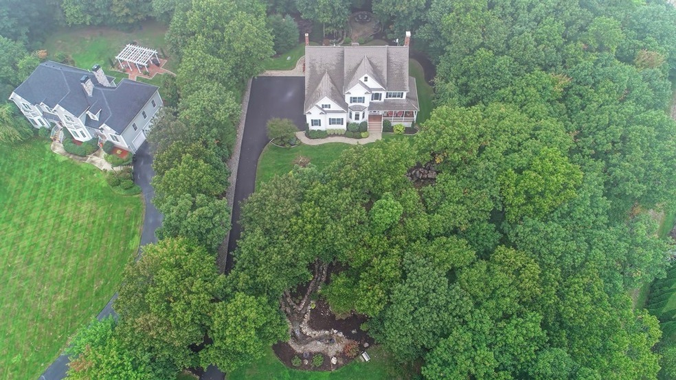 22 Rhodes Dr, Wrentham, MA 02093 - photo 1