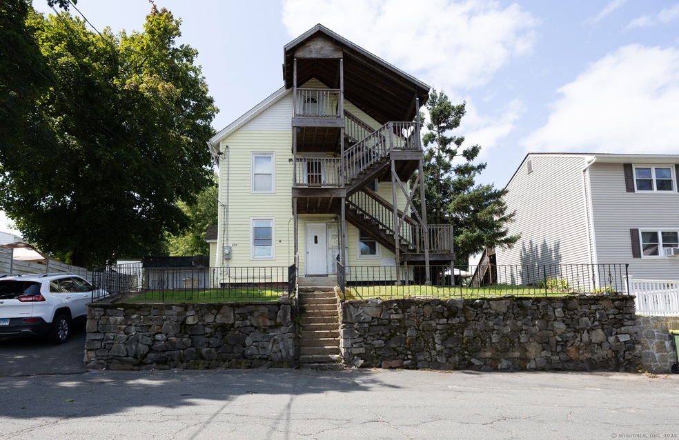 Sold $352,000 • Co-Listing Agent