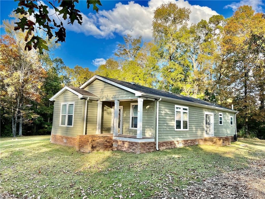 1049 Brannon Rd, Pineville, LA 71360 - photo 1