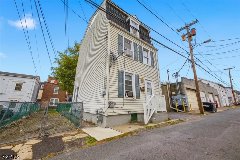 11 Cedar Aly, Phillipsburg, NJ 08865 - photo 1