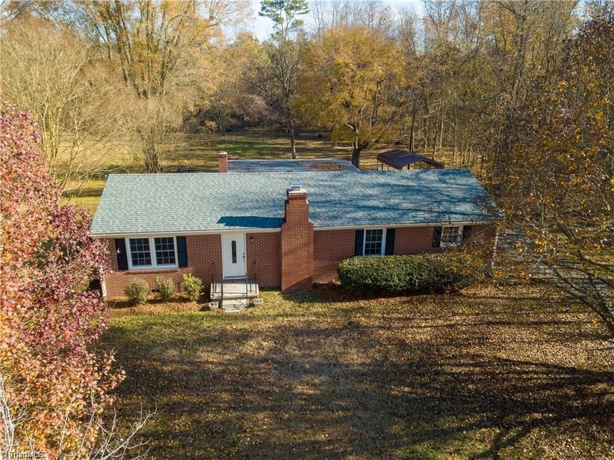 5239 Sweetwater Ct, Greensboro, NC 27407 - photo 1